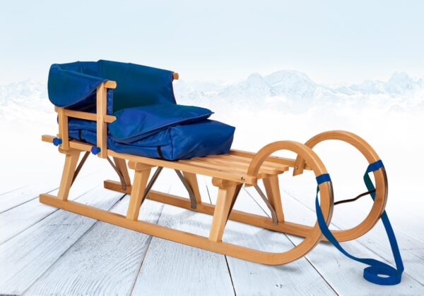 Impag® Hörner-Schlitten Holz 115 cm, Zuggurt, Lehne, Fußsack Blau""